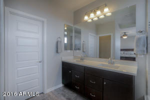 3670 E Rakestraw Ln, Gilbert, AZ 85298 photo 19