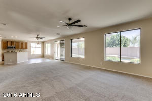 2407 W Eagle Feather Rd, Phoenix, AZ 85085 photo 10