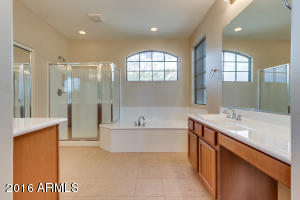 2407 W Eagle Feather Rd, Phoenix, AZ 85085 photo 16