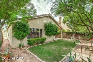 1233 S Colonial Dr, Gilbert, AZ 85296 photo 17