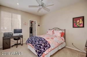 4132 E Paradise Dr, Phoenix, AZ 85028 photo 14