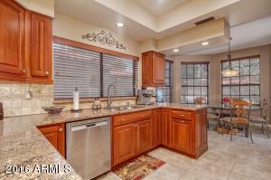 4132 E Paradise Dr, Phoenix, AZ 85028 photo 5