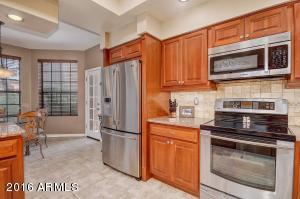 4132 E Paradise Dr, Phoenix, AZ 85028 photo 6