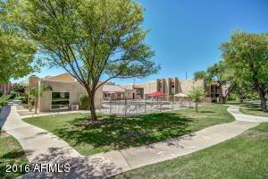 5525 E Thomas Rd #A16, Phoenix, AZ 85018 photo 8