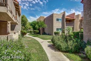 5525 E Thomas Rd #A16, Phoenix, AZ 85018 photo 4