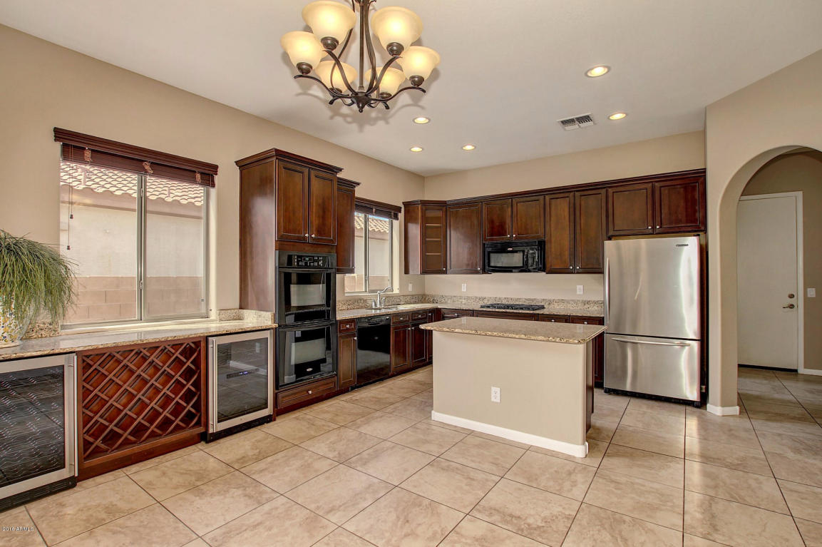 24109 N 24th Pl, Phoenix, AZ 85024 photo 4