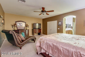 2759 E Crescent Way, Gilbert, AZ 85298 photo 31