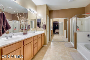 2759 E Crescent Way, Gilbert, AZ 85298 photo 32