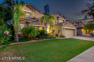 2759 E Crescent Way, Gilbert, AZ 85298 photo 2