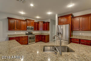 2952 E Ironside Ln, Gilbert, AZ 85298 photo 14