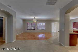 2952 E Ironside Ln, Gilbert, AZ 85298 photo 6