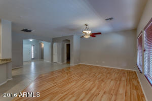 2952 E Ironside Ln, Gilbert, AZ 85298 photo 9