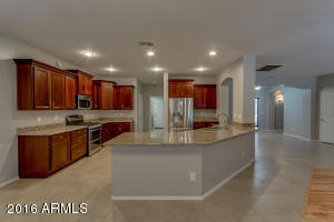 2952 E Ironside Ln, Gilbert, AZ 85298 photo 13