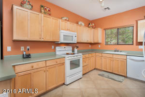 6344 S Legend Ct, Gilbert, AZ 85298 photo 10