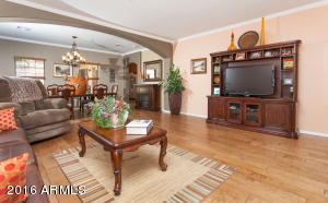 6344 S Legend Ct, Gilbert, AZ 85298 photo 5