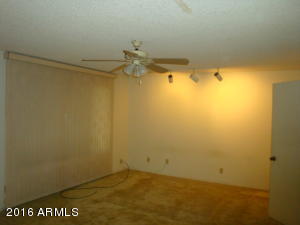 4848 E Lake Point Cir, Phoenix, AZ 85044 photo 10