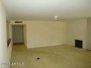 4848 E Lake Point Cir, Phoenix, AZ 85044 photo 9