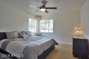 5646 N 12th Ave, Phoenix, AZ 85013 photo 11