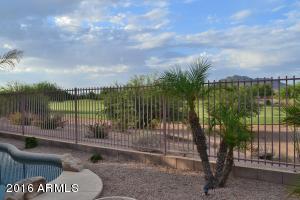 3509 E Meadowview Dr, Gilbert, AZ 85298 photo 2
