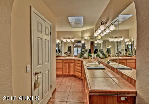 2940 W Juniper Ave, Phoenix, AZ 85053 photo 14