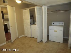 906 E Amelia Ave, Phoenix, AZ 85014 photo 12