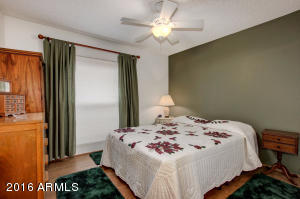 1054 E Clinton St, Phoenix, AZ 85020 photo 15