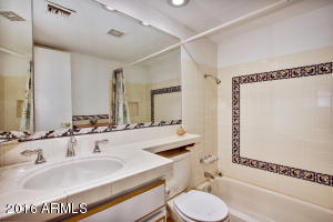 1054 E Clinton St, Phoenix, AZ 85020 photo 16