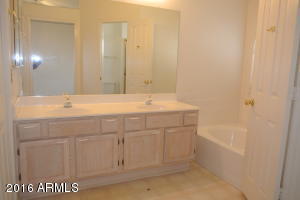 4210 E Whitney Ln, Phoenix, AZ 85032 photo 15