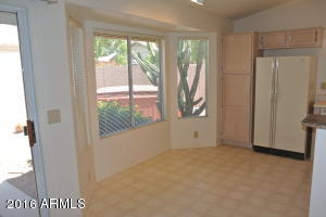 4210 E Whitney Ln, Phoenix, AZ 85032 photo 9