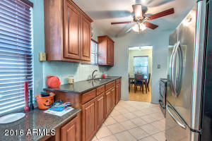 1305 E Coolidge St, Phoenix, AZ 85014 photo 11