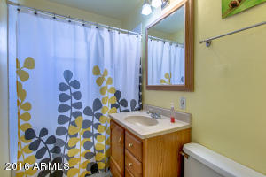 1305 E Coolidge St, Phoenix, AZ 85014 photo 19