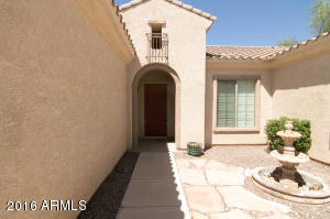 5978 S Mack Ct, Gilbert, AZ 85298 photo 4