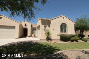 5978 S Mack Ct, Gilbert, AZ 85298 photo 2