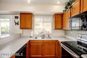 722 W Sequoia Dr, Phoenix, AZ 85027 photo 5