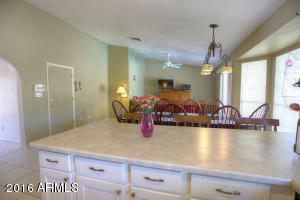 914 E Huber St, Mesa, AZ 85203 photo 9