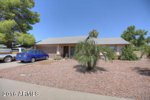914 E Huber St, Mesa, AZ 85203 photo 1