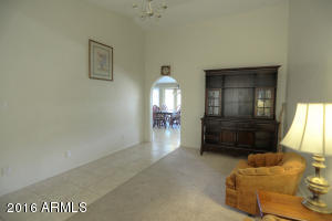 914 E Huber St, Mesa, AZ 85203 photo 3