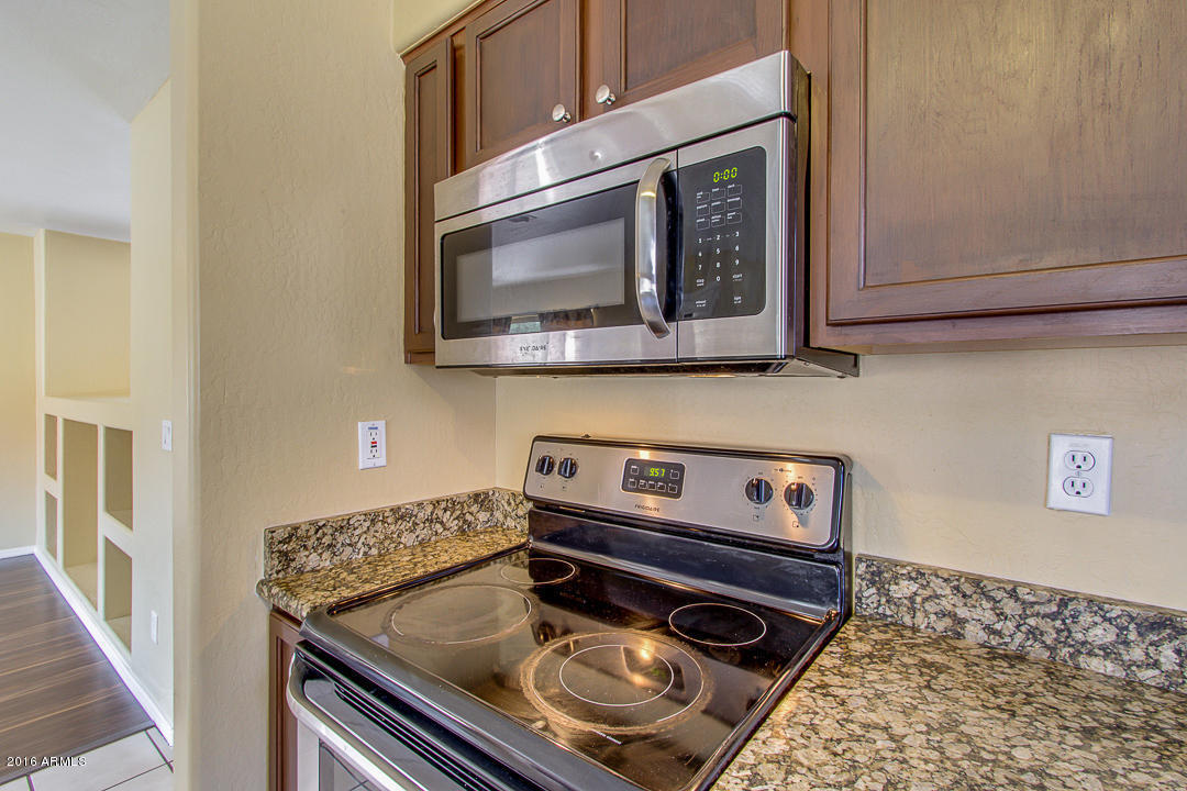 4410 E Glenhaven Dr, Phoenix, AZ 85048 photo 16