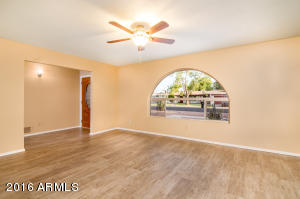 2416 E Ivyglen St, Mesa, AZ 85213 photo 4