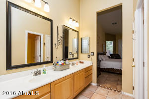 413 W Merrill Ave, Gilbert, AZ 85233 photo 18