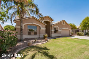 413 W Merrill Ave, Gilbert, AZ 85233 photo 1
