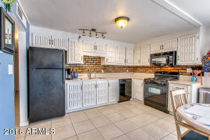 3649 Eugie Ave, Phoenix, AZ 85032 photo 13