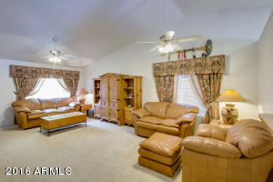 935 W 14th Ave, Apache Junction, AZ 85120 photo 3