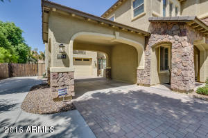2714 E Lowell Ave, Gilbert, AZ 85295 photo 4