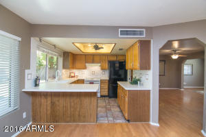 944 E Glencove St, Mesa, AZ 85203 photo 9