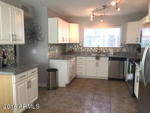 1502 E Wescott Dr, Phoenix, AZ 85024 photo 2