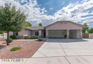 4111 S 75th Dr, Phoenix, AZ 85043 photo 2