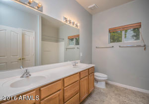 4111 S 75th Dr, Phoenix, AZ 85043 photo 16