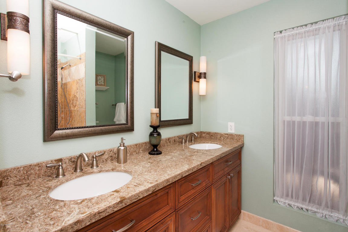 2067 E Laguna Dr, Tempe, AZ 85282 photo 36