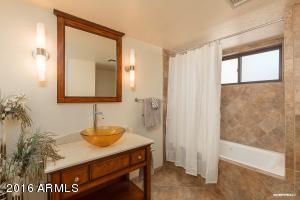 13 E Redondo Dr, Tempe, AZ 85282 photo 13